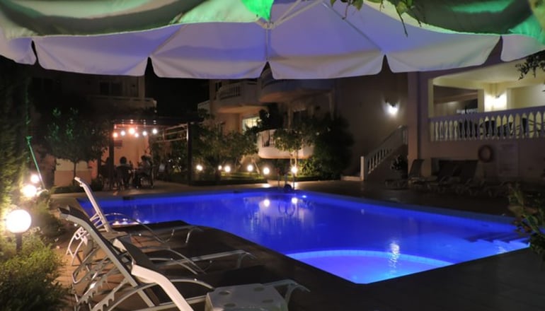 Golden Rose Suites - Κολυμβάρι, Χανιά, Κρήτη